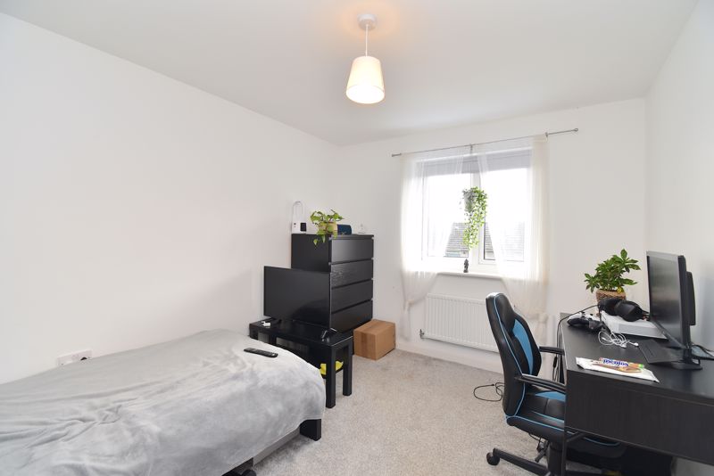 Bedroom- click for photo gallery